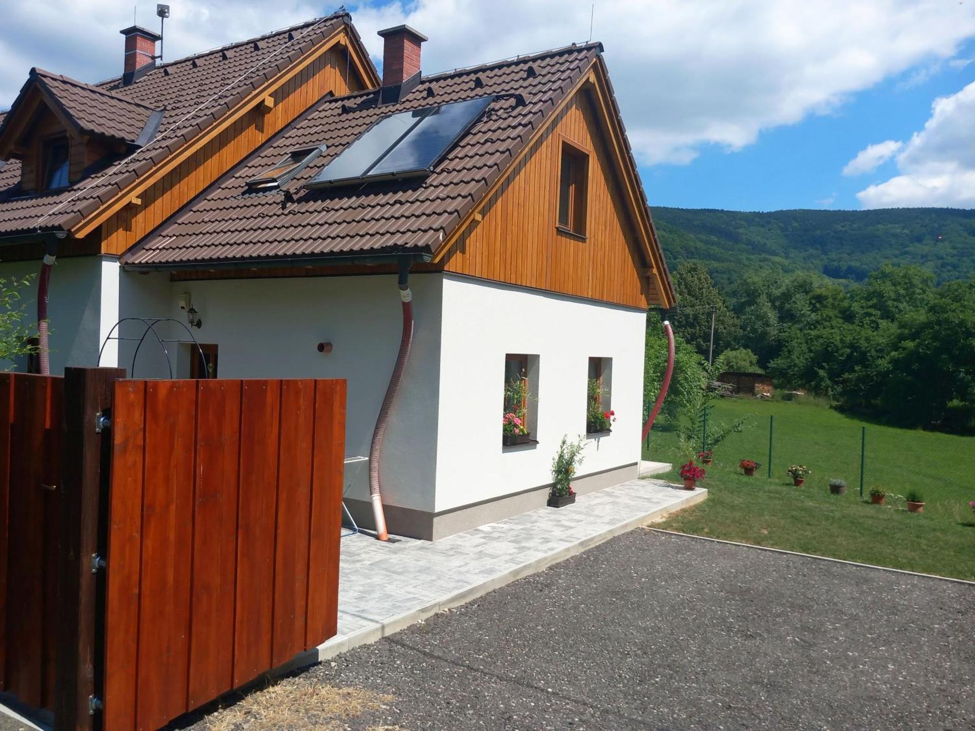 Apartman Pod Jestedem Svetla pod Jestedem Luaran gambar